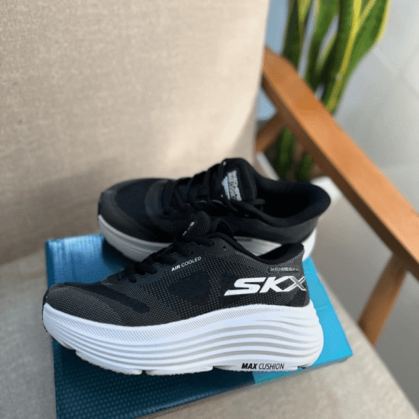Skechers Slip Ins Max Cushioning Endeavour First Copy Replica