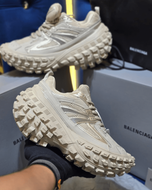 First Copy Balenciaga Defender Sneaker Online - Best Deals