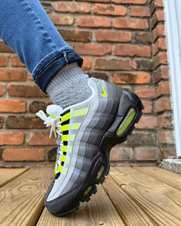 Buy First Copy Nike Air Max 95 Neon Big Bubble Shoes Online