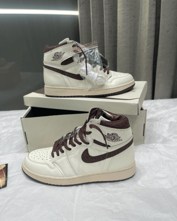 Nike Air Jordan Retro 1 High A Maniere - First Copy Replica